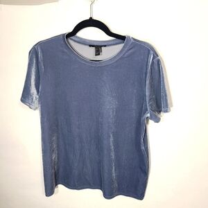 Forever 21 Women's Size Large L Blue Shirt Velour Like Look‎ and Feel Comfycore